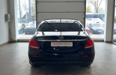 Mercedes-Benz E-класс